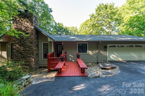Photo of 190 Ridgeview Drive, Hendersonville, NC 28792 (MLS # 4430679)