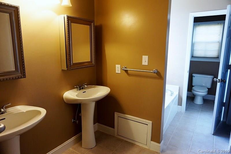 Thornton Hills - Residential