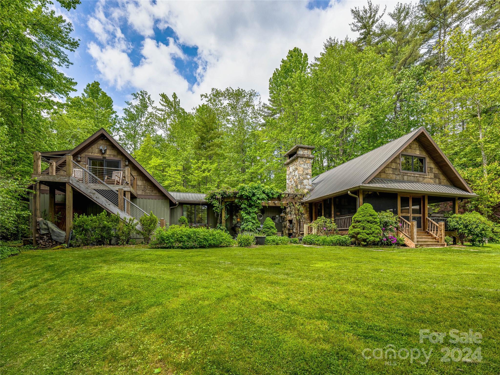 Lake Toxaway Estates - Residential
