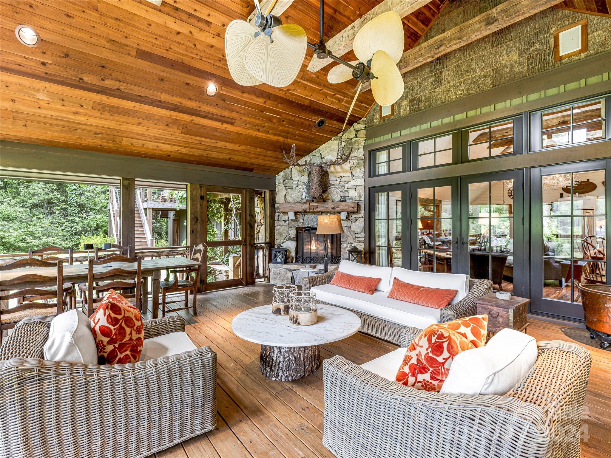 Lake Toxaway Estates - Residential