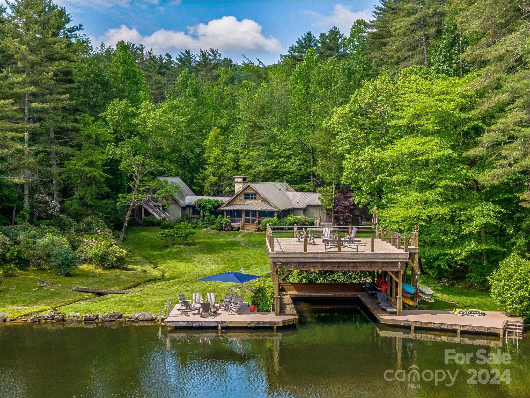 Lake Toxaway Estates - Residential