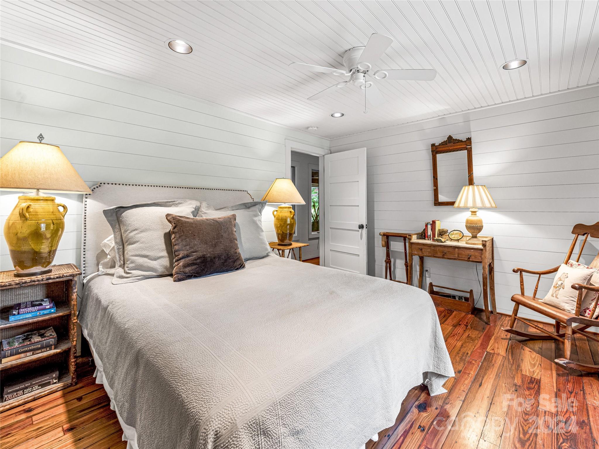 Lake Toxaway Estates - Residential