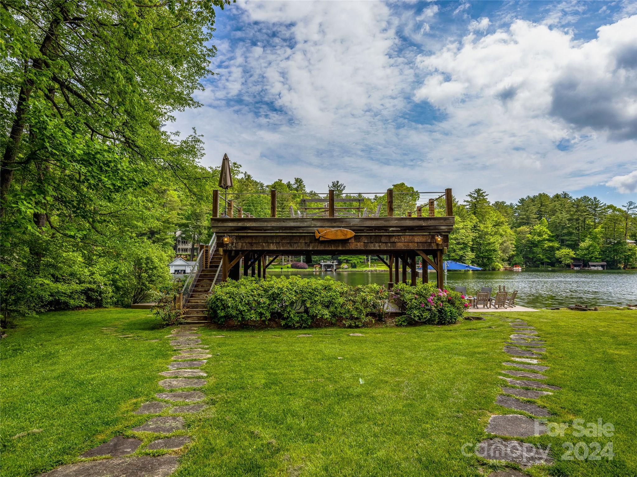 Lake Toxaway Estates - Residential