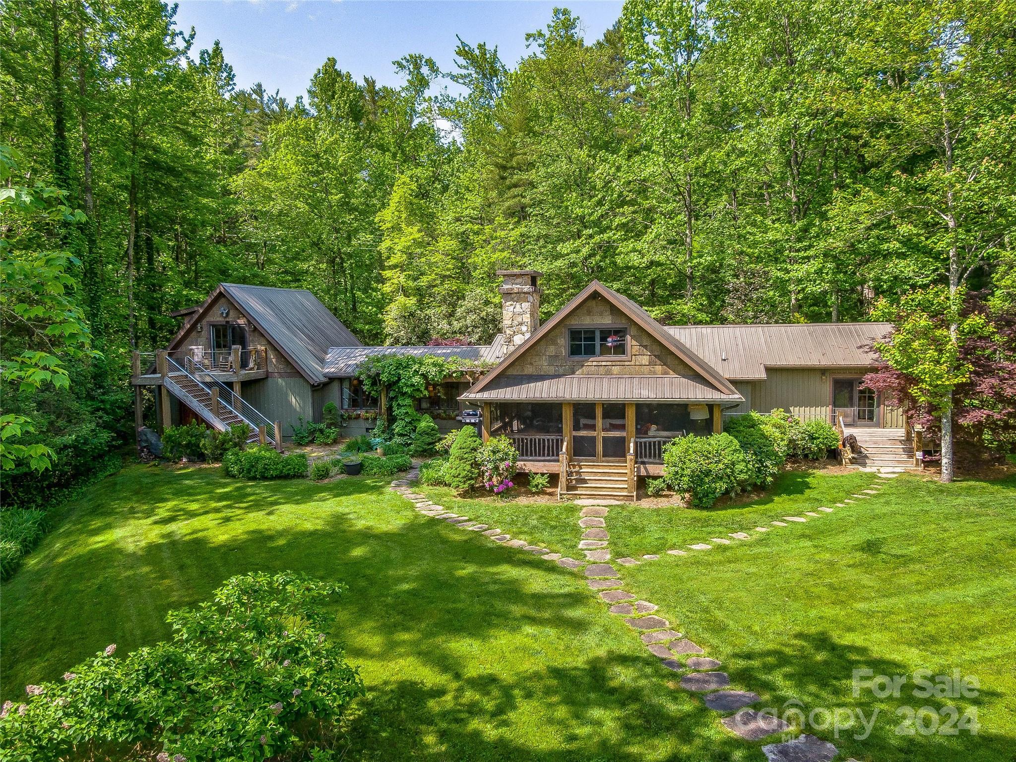 Lake Toxaway Estates - Residential