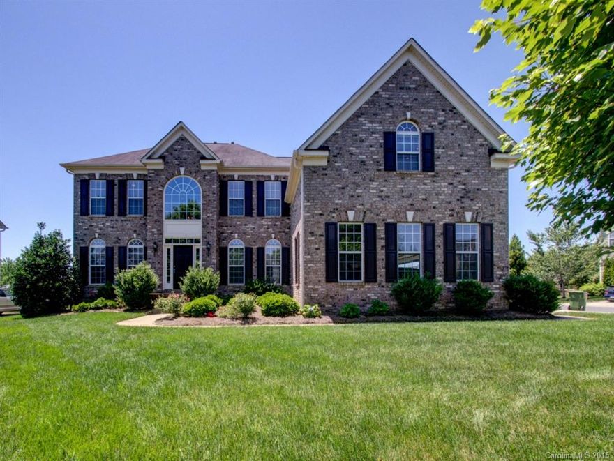 This is a stunning home! The home features a grand 2-story entrance with double staircase. Formal Dining, Office, Bedroom and Full Bath on the main level. Enjoy this VERY open layout with gourmet kitchen, 42" cabinets, enormous center island, solid surface counters, tile backsplash, gas cook top, double oven and walk-in pantry. Hardwoods on main. Master BR is huge with his/hers walk-in closets and master bath retreat. Large bonus room upstairs. If space is what you need, this home is for you!