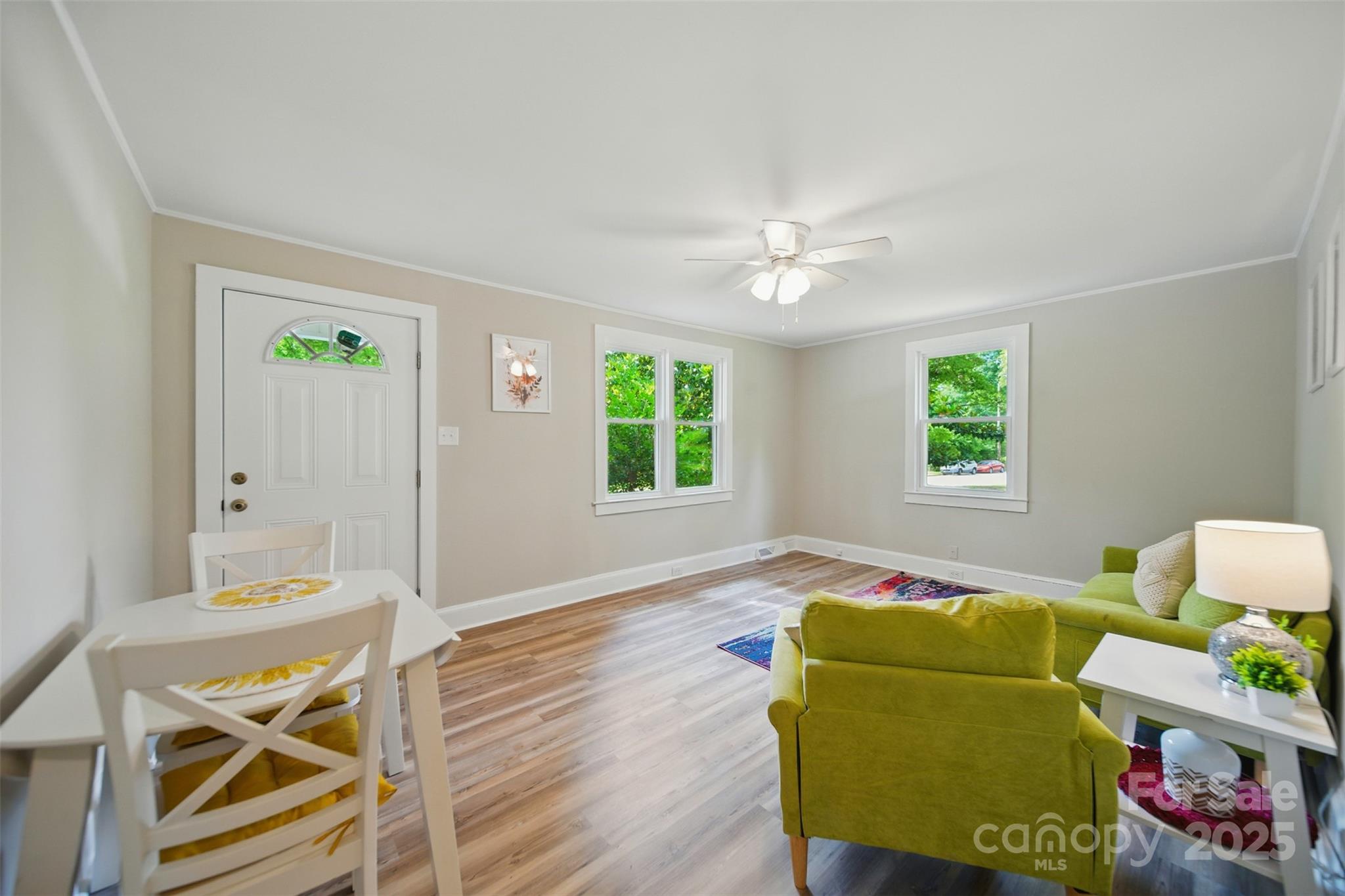 407 Cummings Street