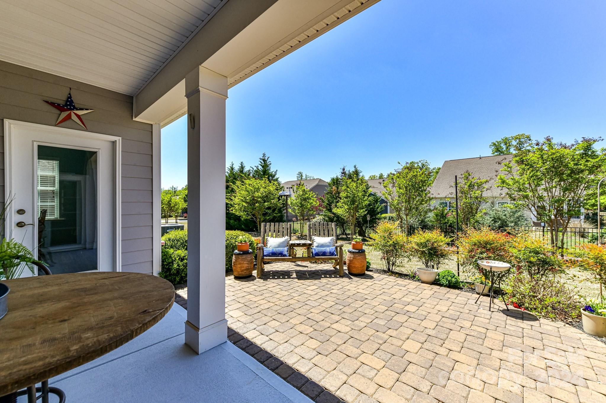 Tree Tops - Residential