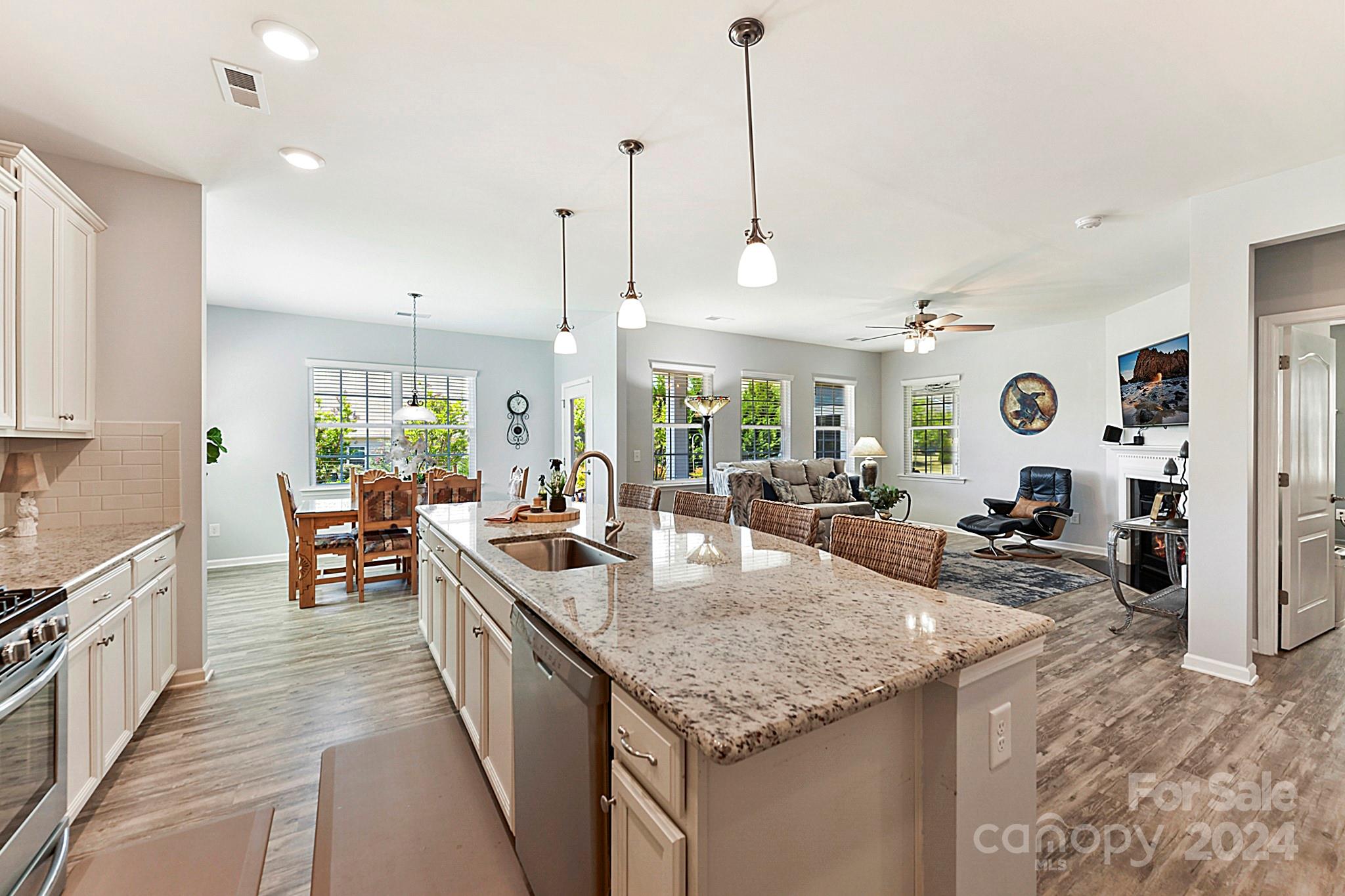 Tree Tops - Residential