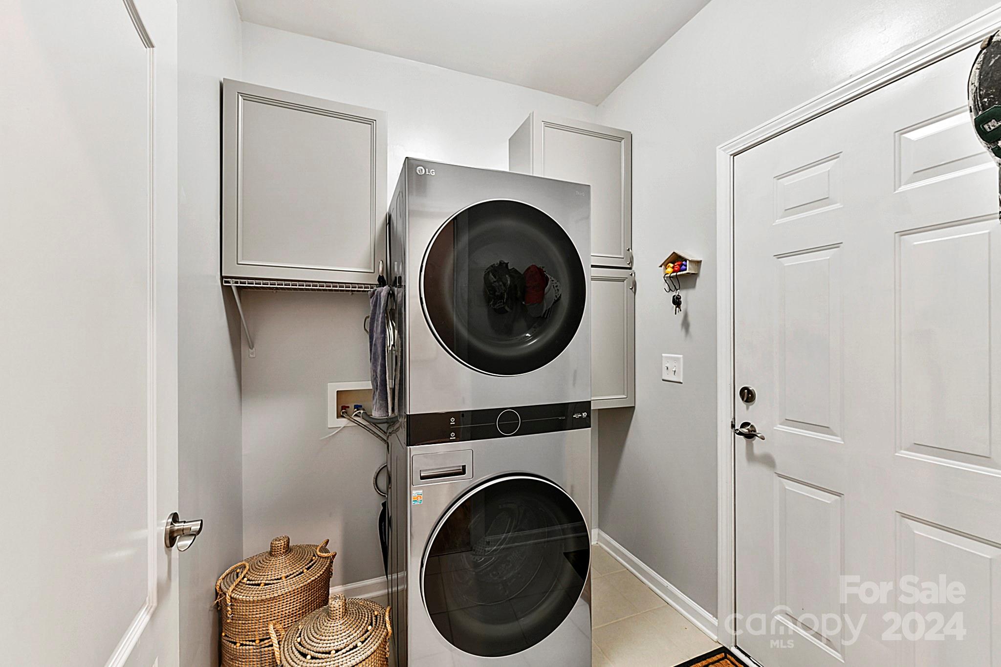 Tree Tops - Residential