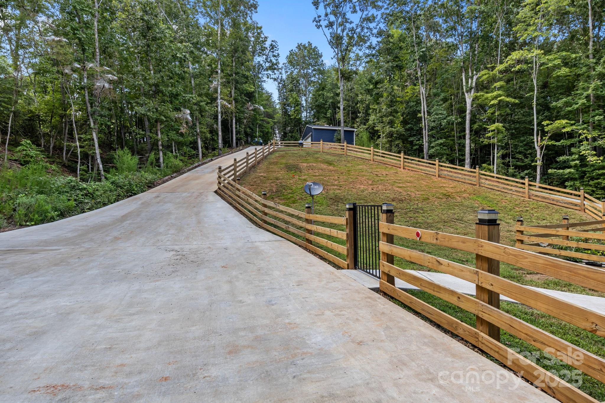 239 Old Lion Road