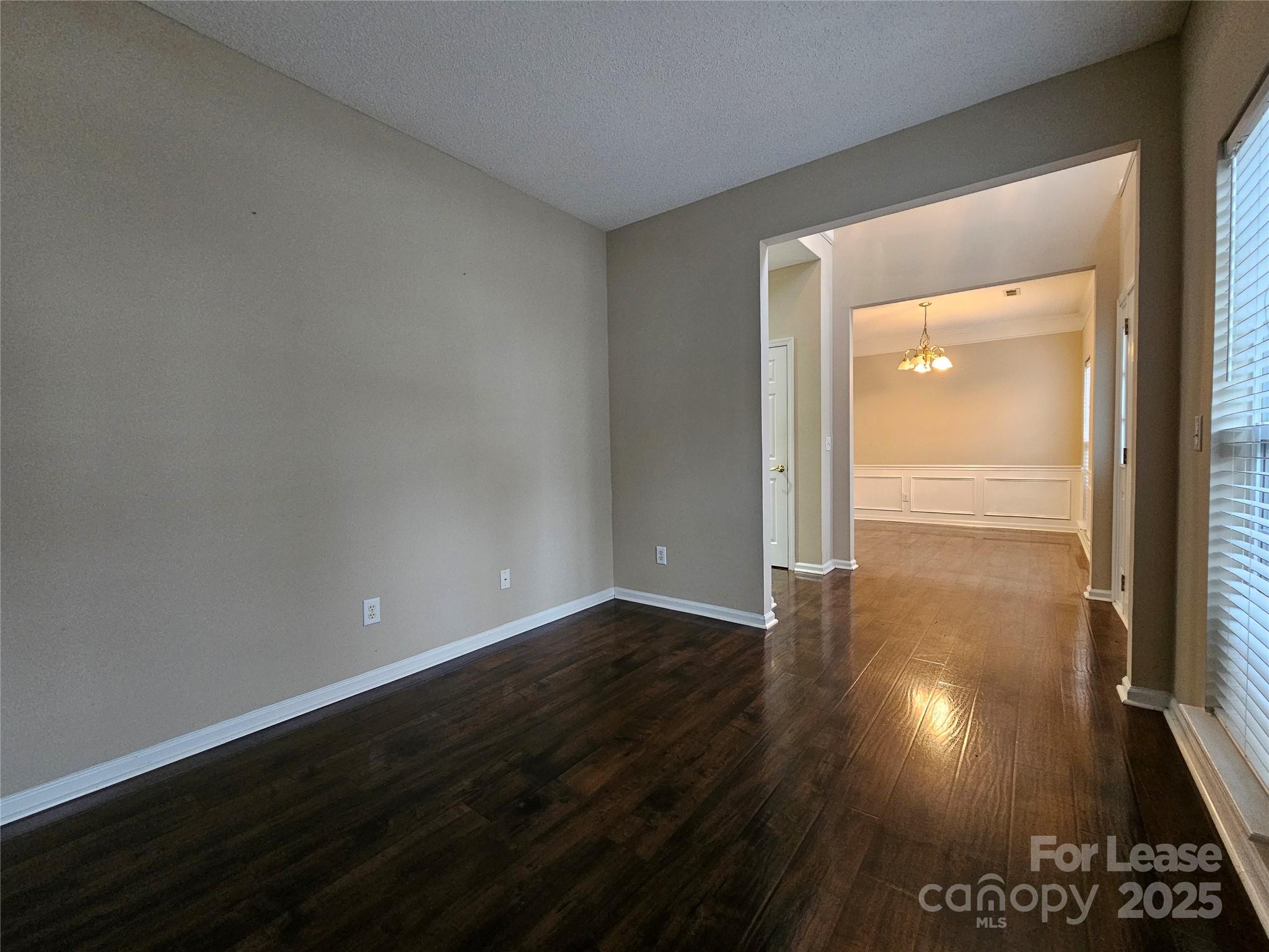 Knightsbridge - Residential Lease