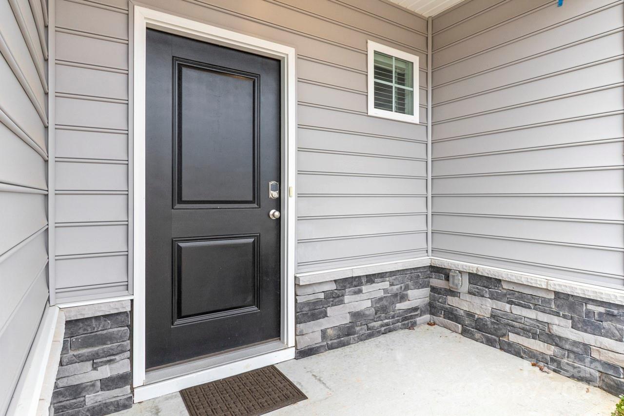 3778 Yorkshire Place