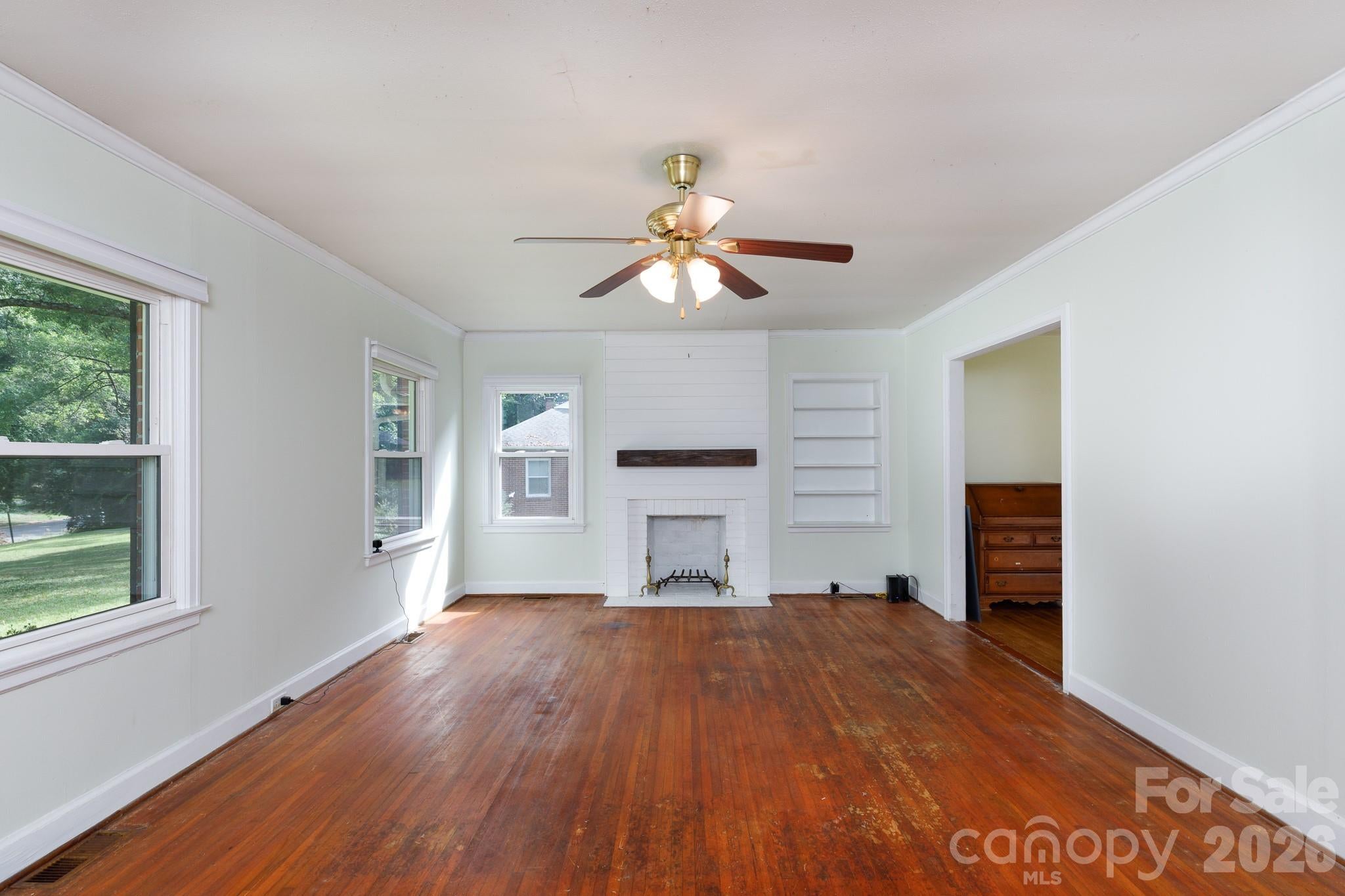 1017 Woodland Drive