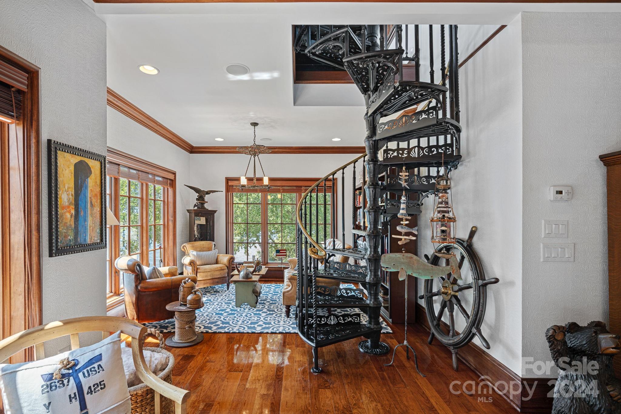 100 Norman Place - Residential