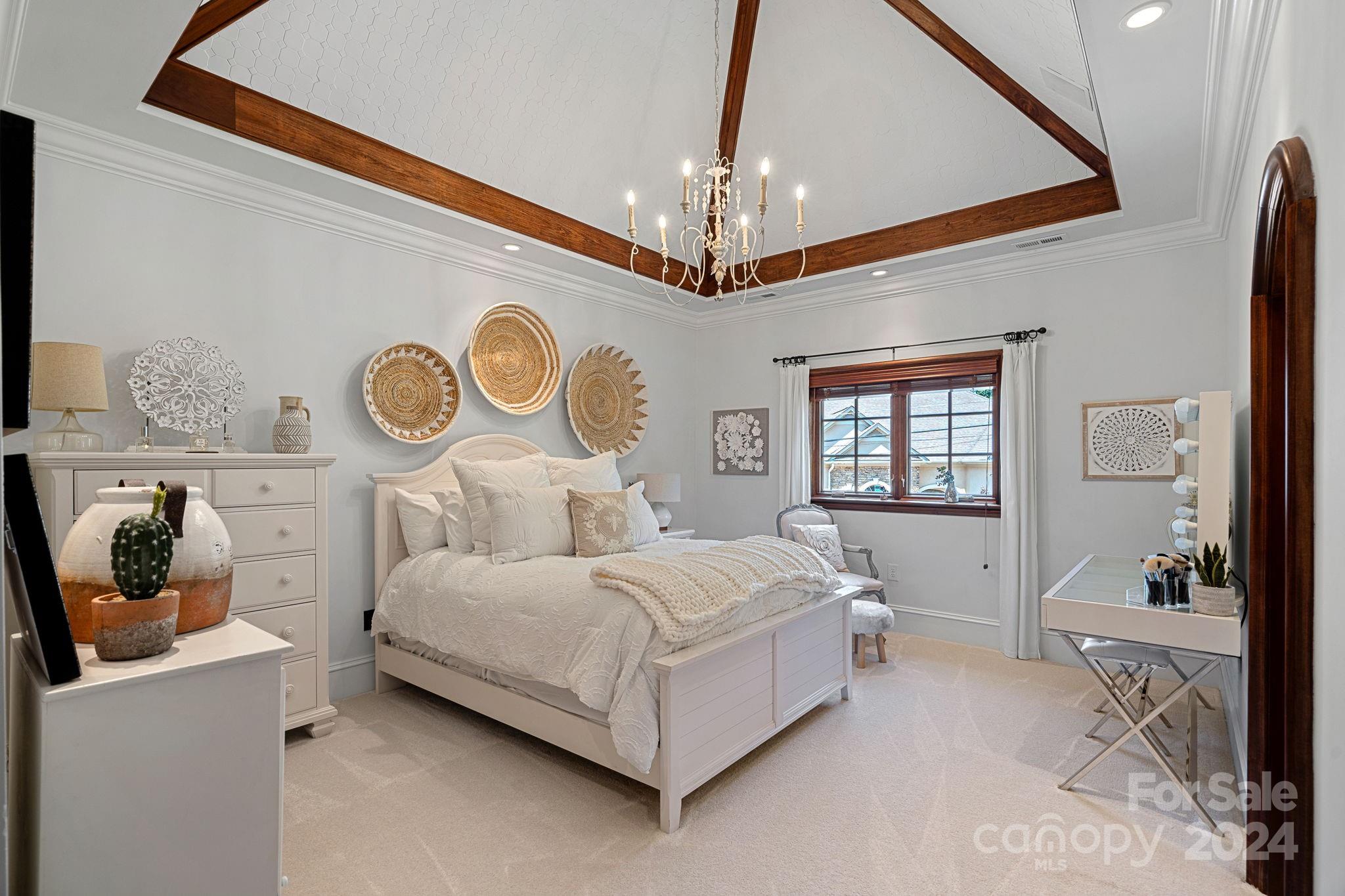 100 Norman Place - Residential