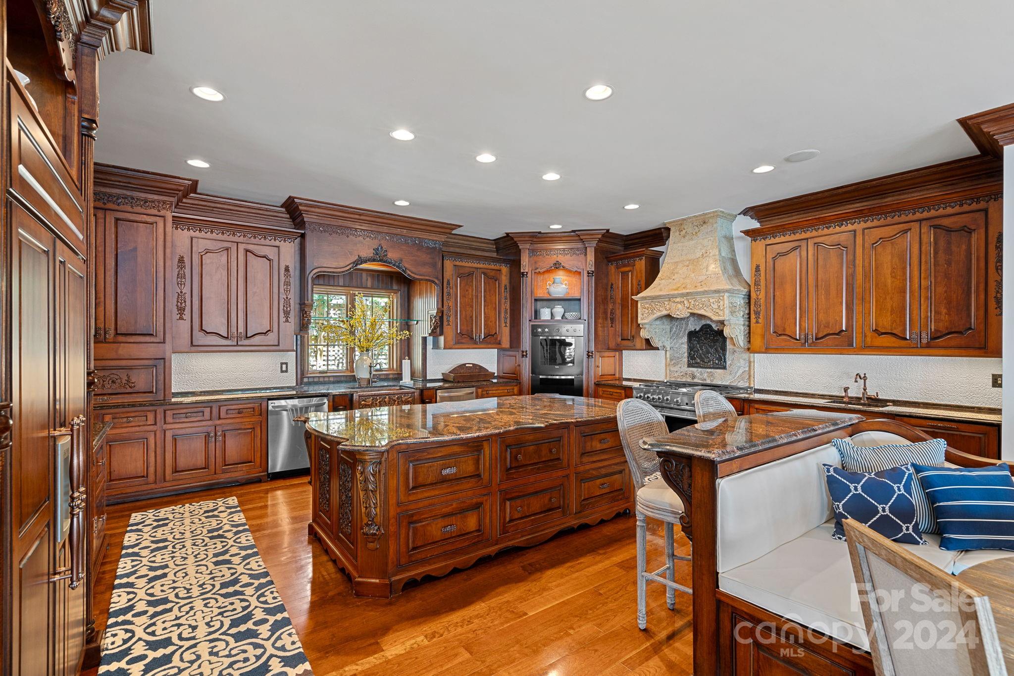 100 Norman Place - Residential