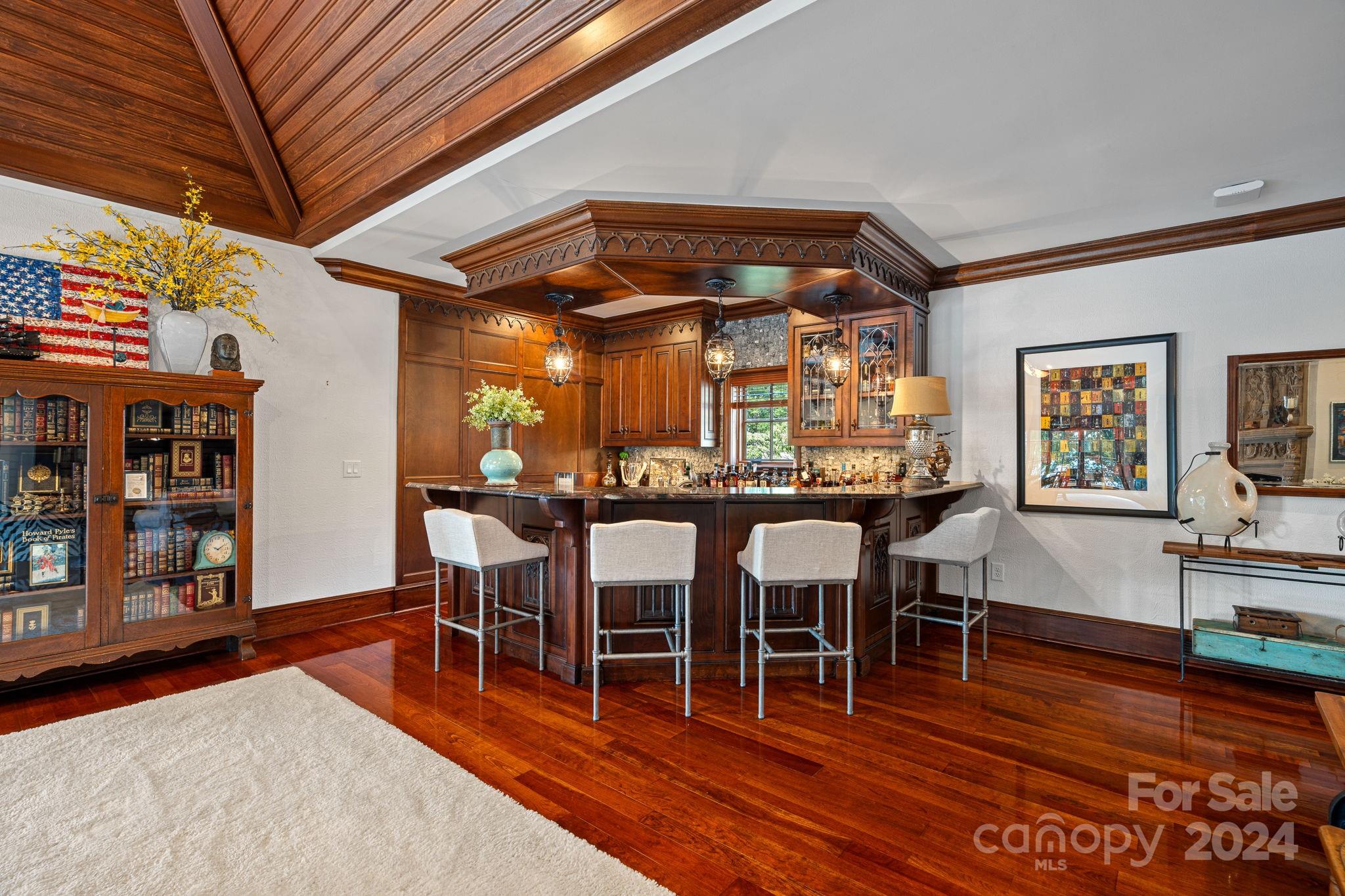 100 Norman Place - Residential