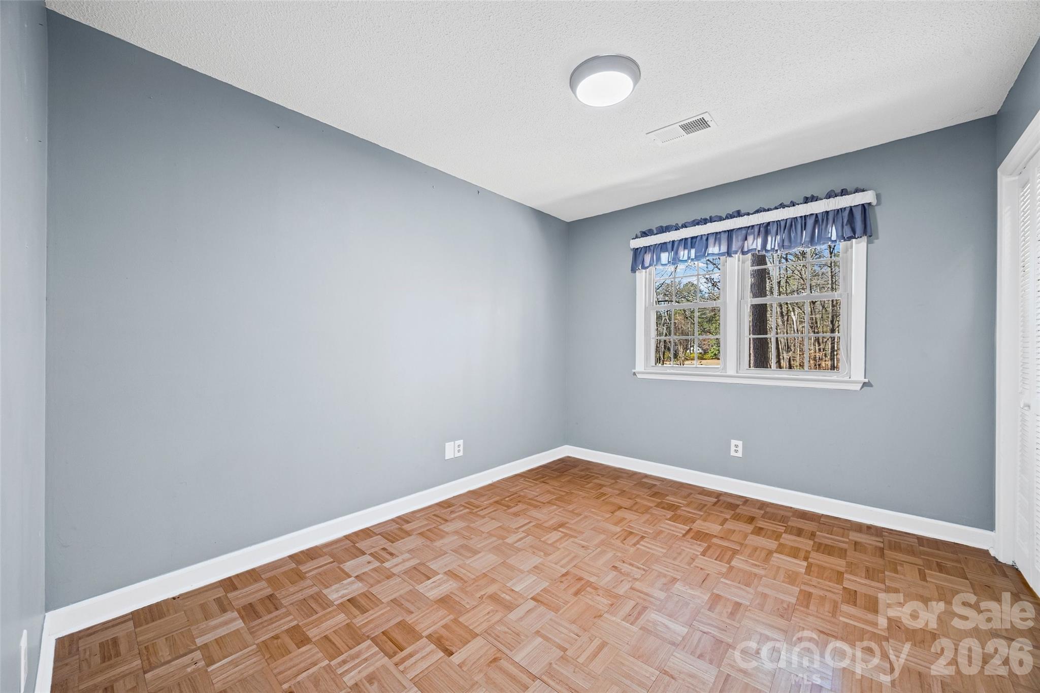 Forest Hills - Residential