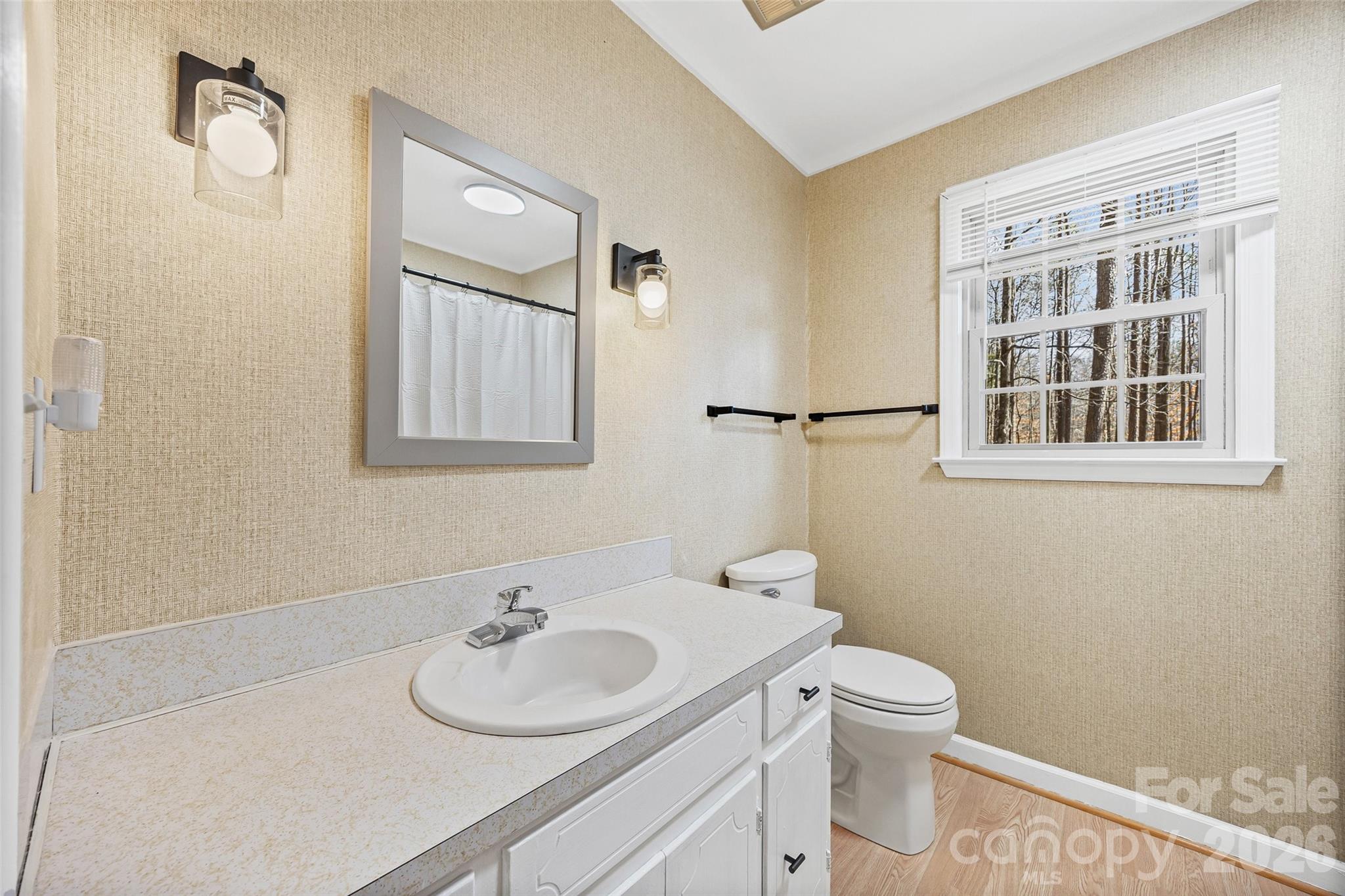 Forest Hills - Residential