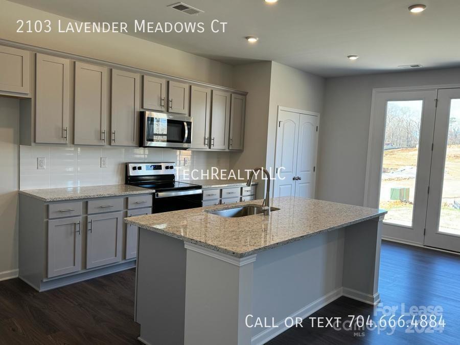 Blue Sky Meadows - Residential Lease