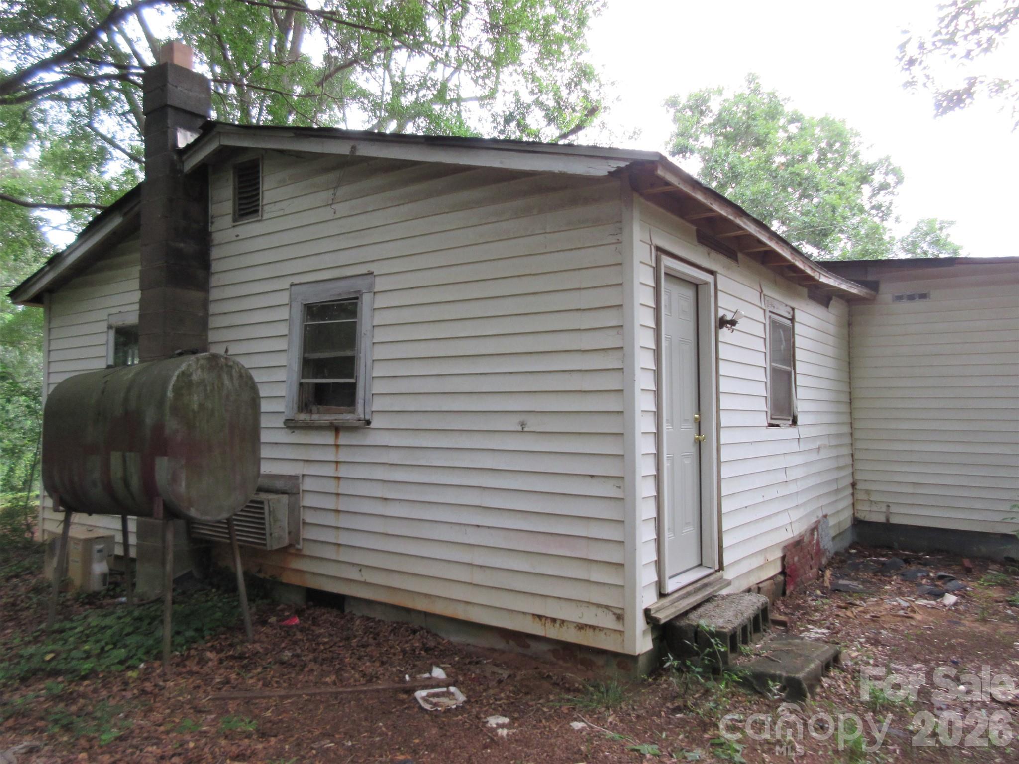 114 Shady Lane