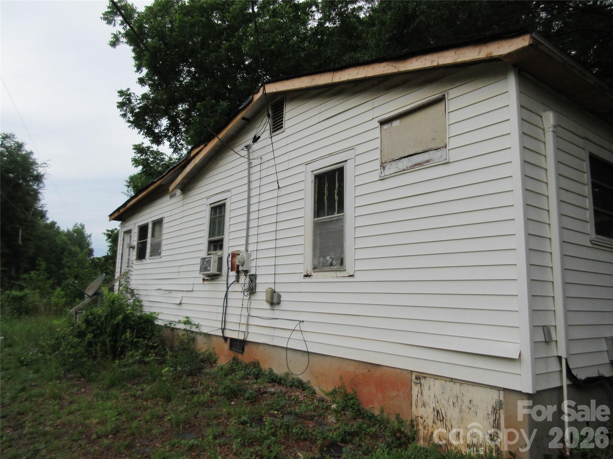 114 Shady Lane
