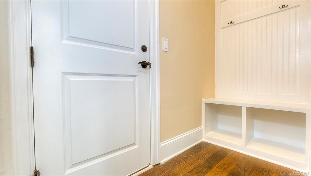 The Manors at Lake Ridge - Residential