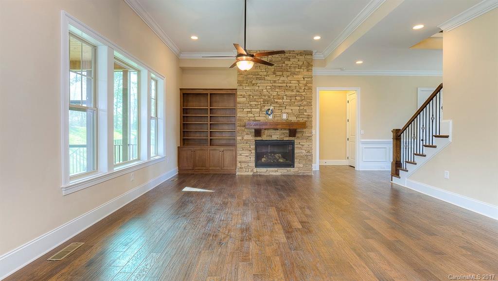 The Manors at Lake Ridge - Residential