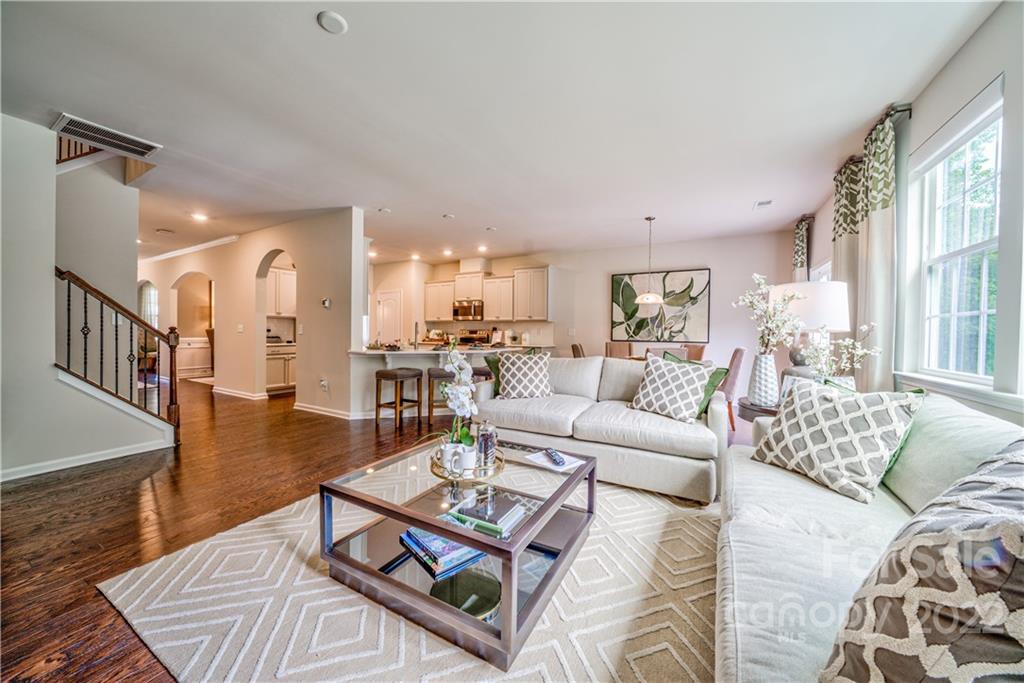 Elizabeth - Residential