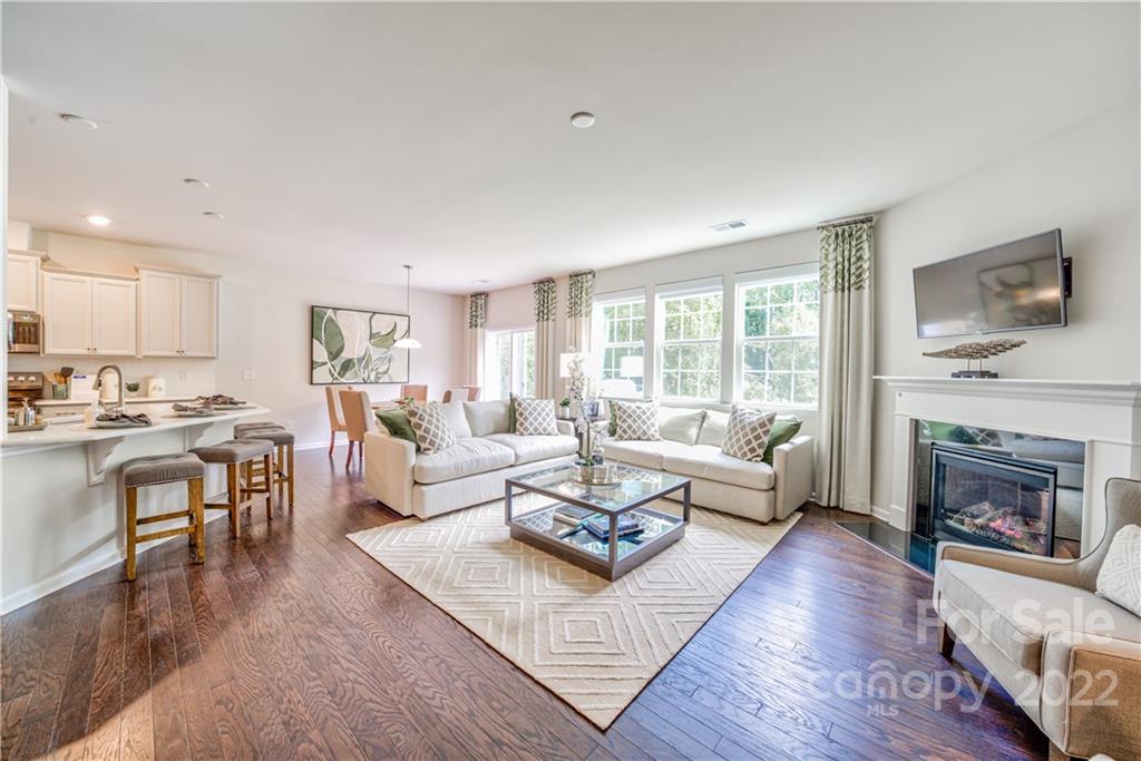 Elizabeth - Residential