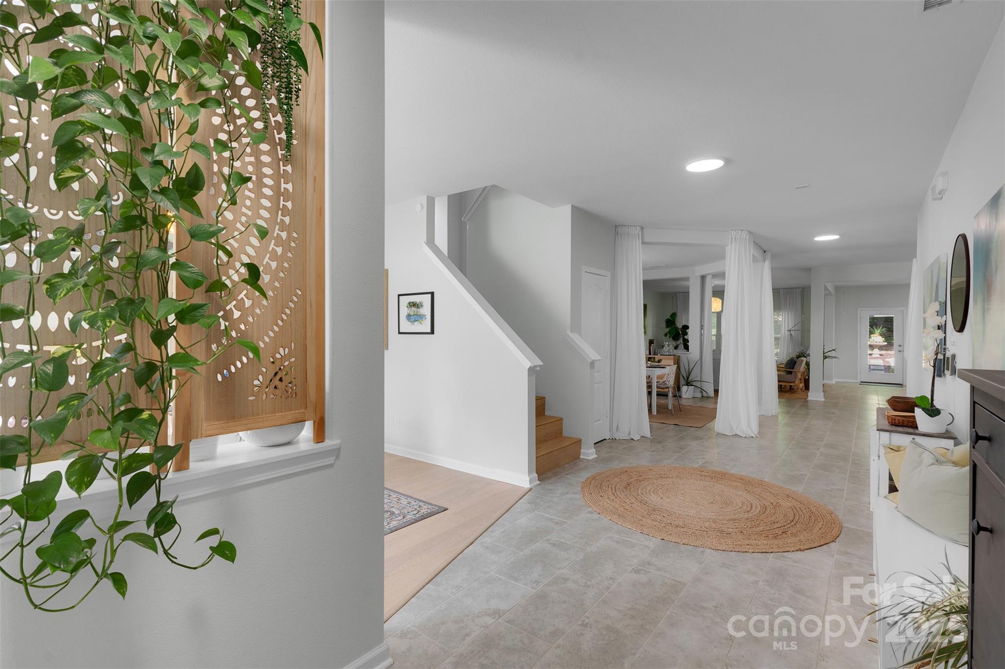 2926 Royal Fern Lane