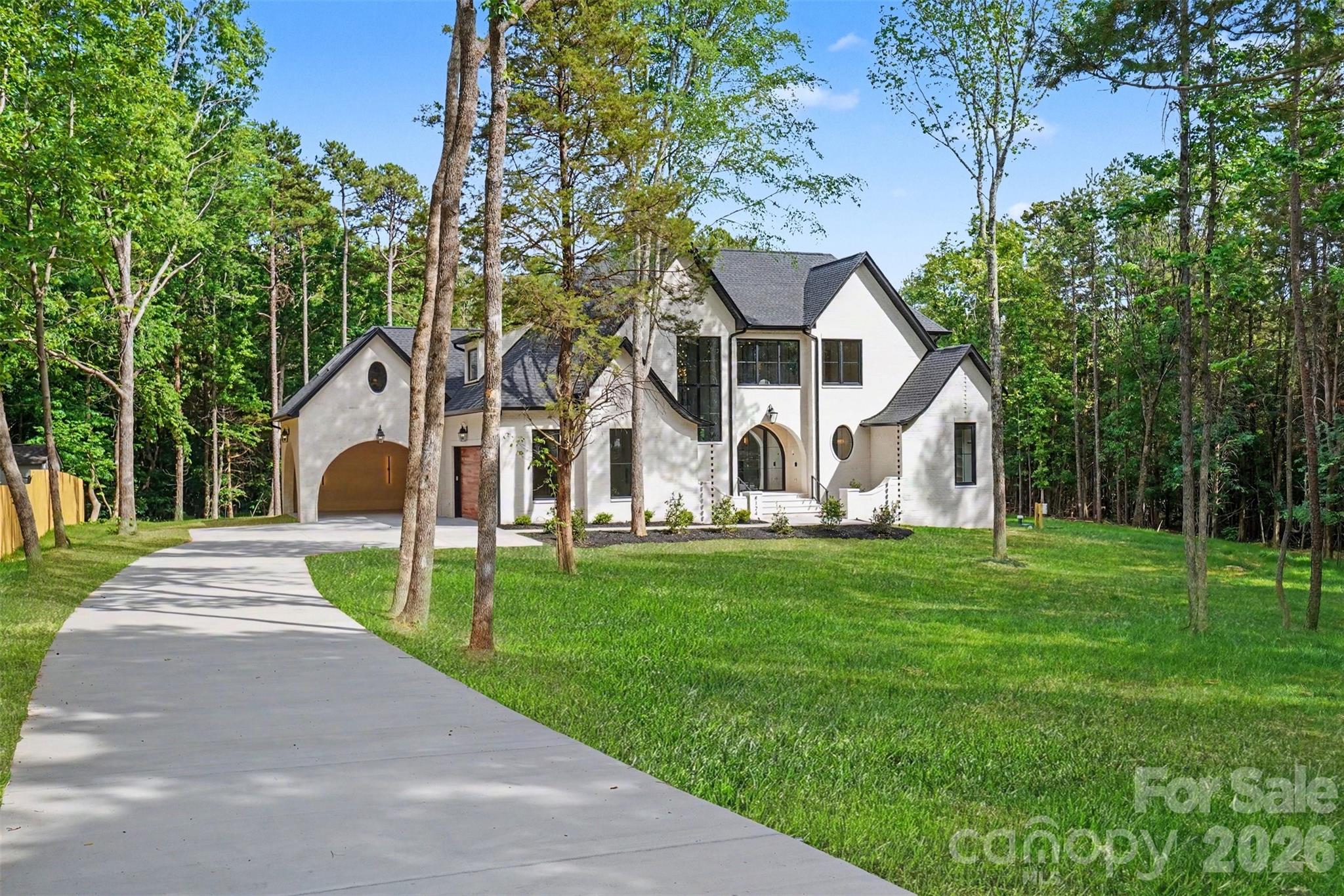 8124 Asheley Glen Drive