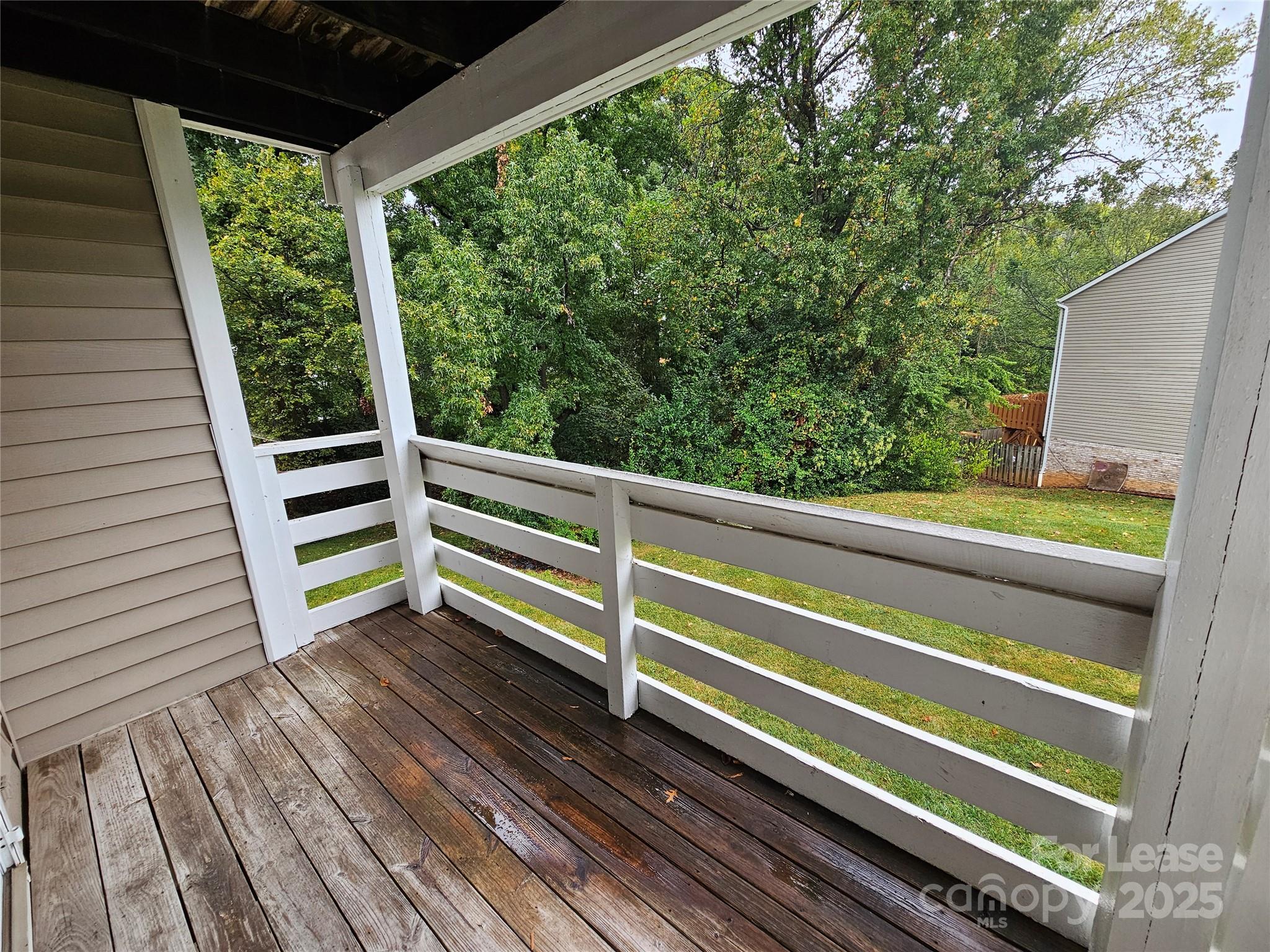 Colville Garden Condos - Residential Lease