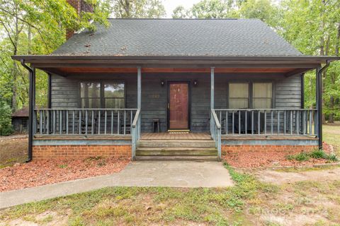 A home in Clover