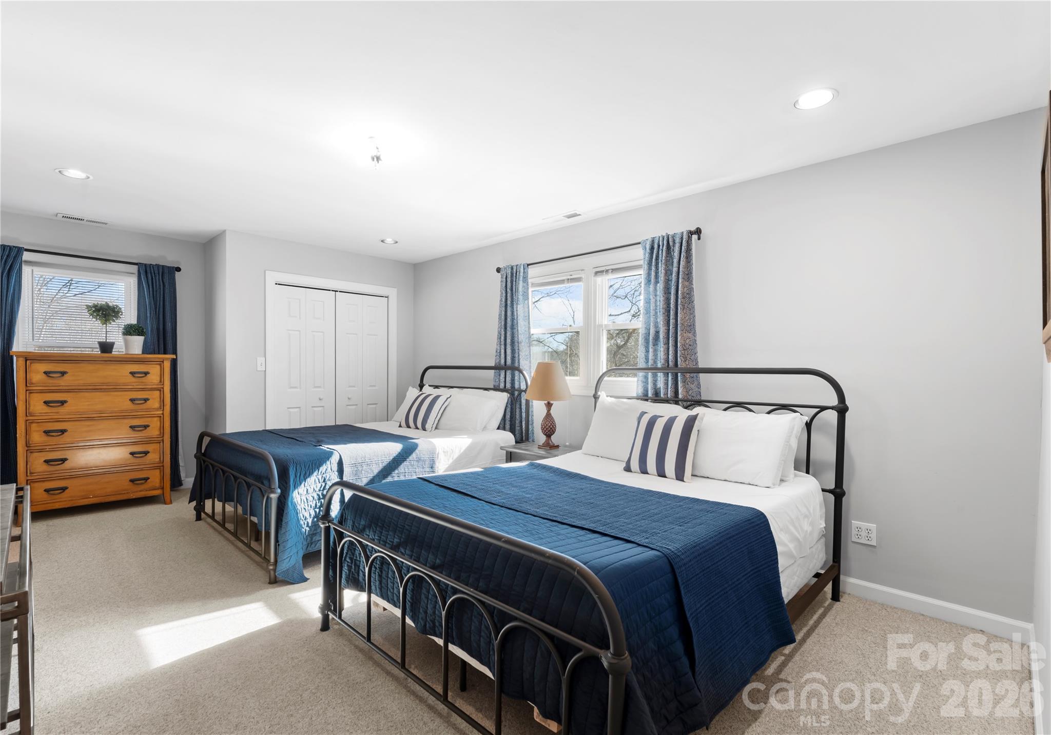 Ken Wood Forest - Residential