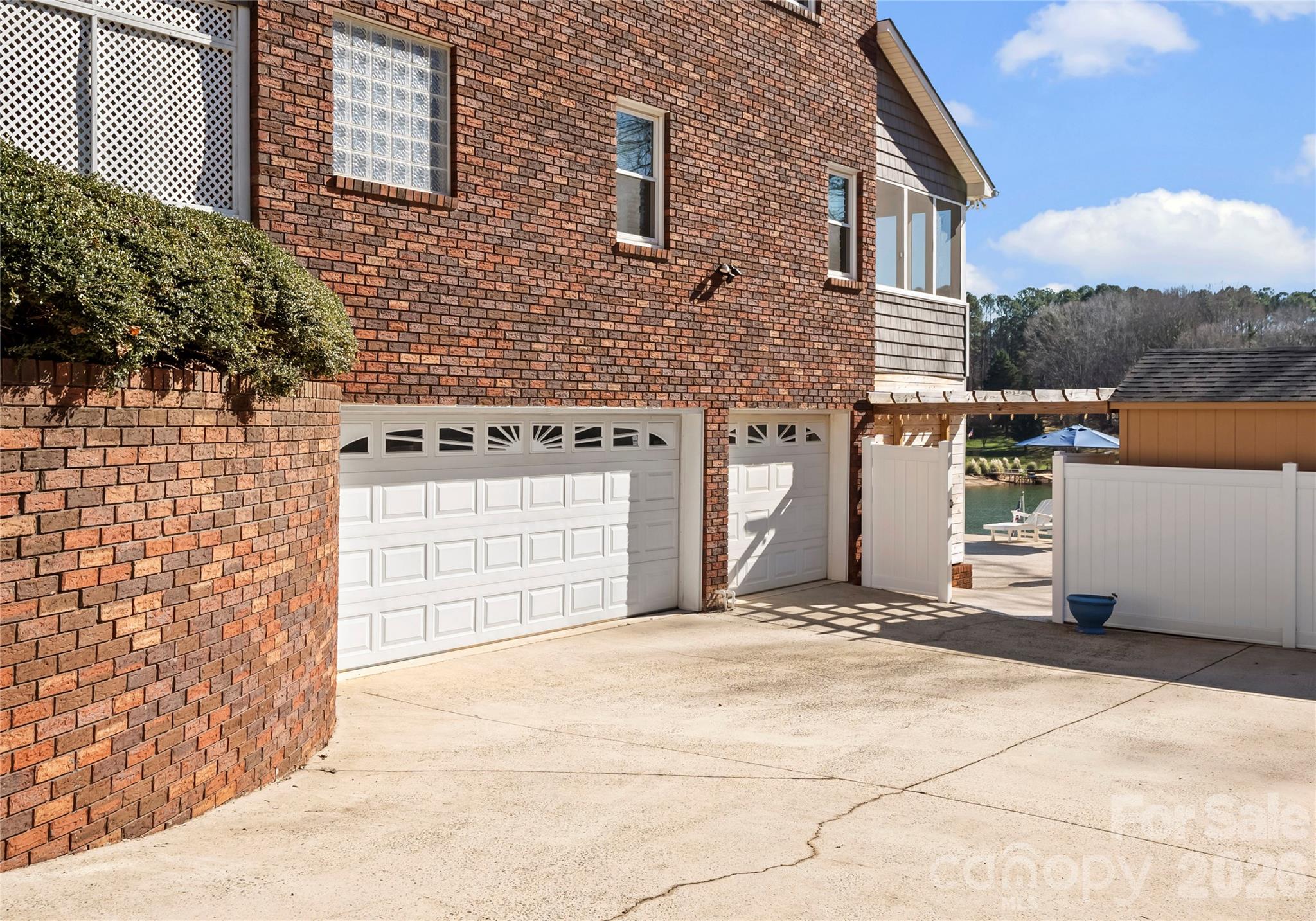 Ken Wood Forest - Residential