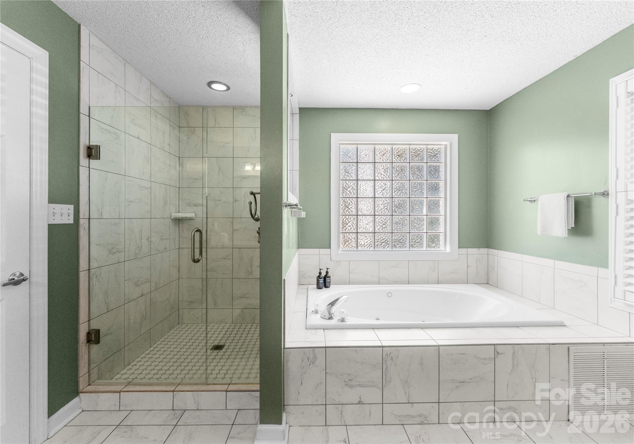 Ken Wood Forest - Residential