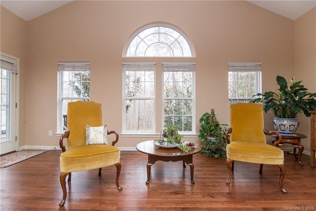 Glen Laurel - Residential