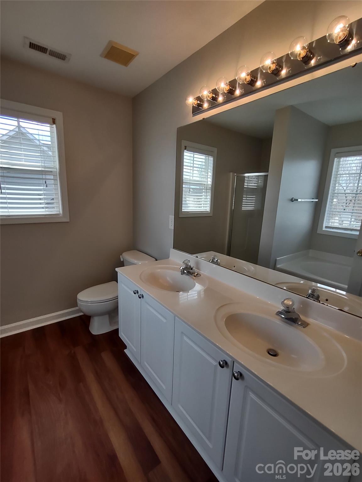 Taylor Glenn - Residential Lease