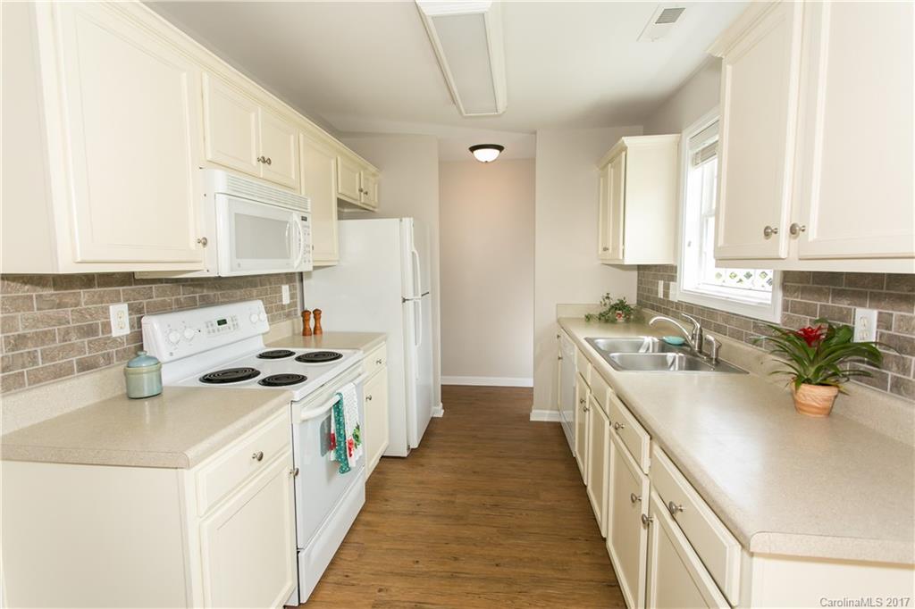 Steele Meadows - Residential