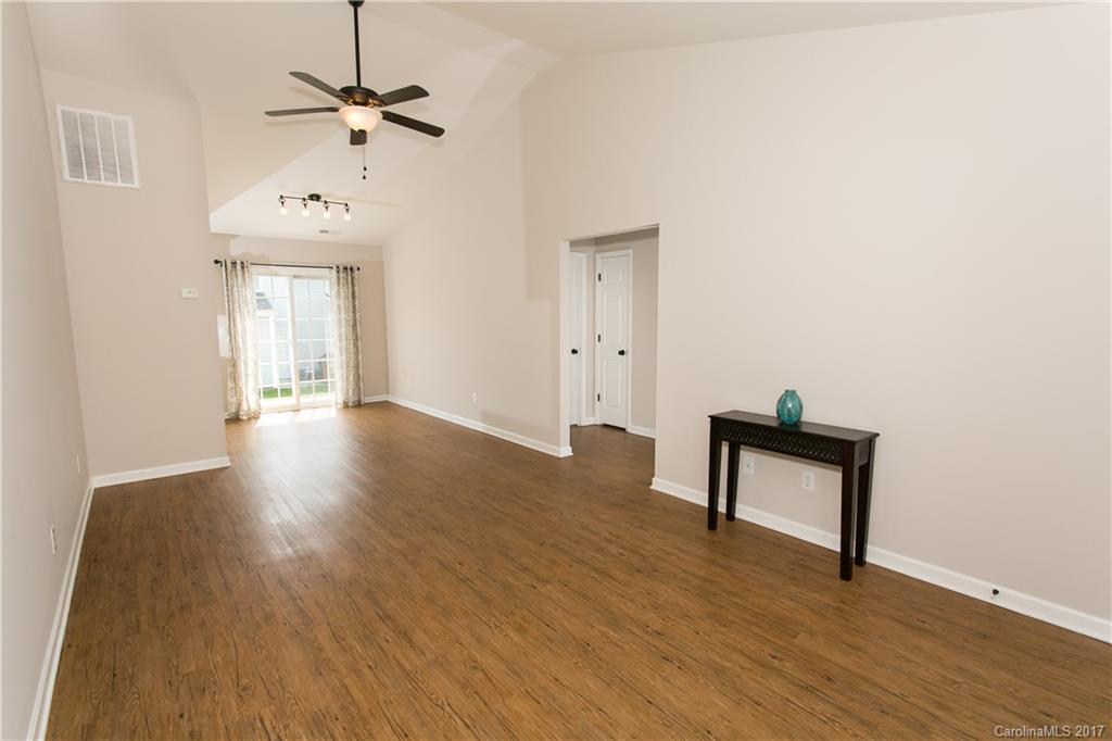 Steele Meadows - Residential