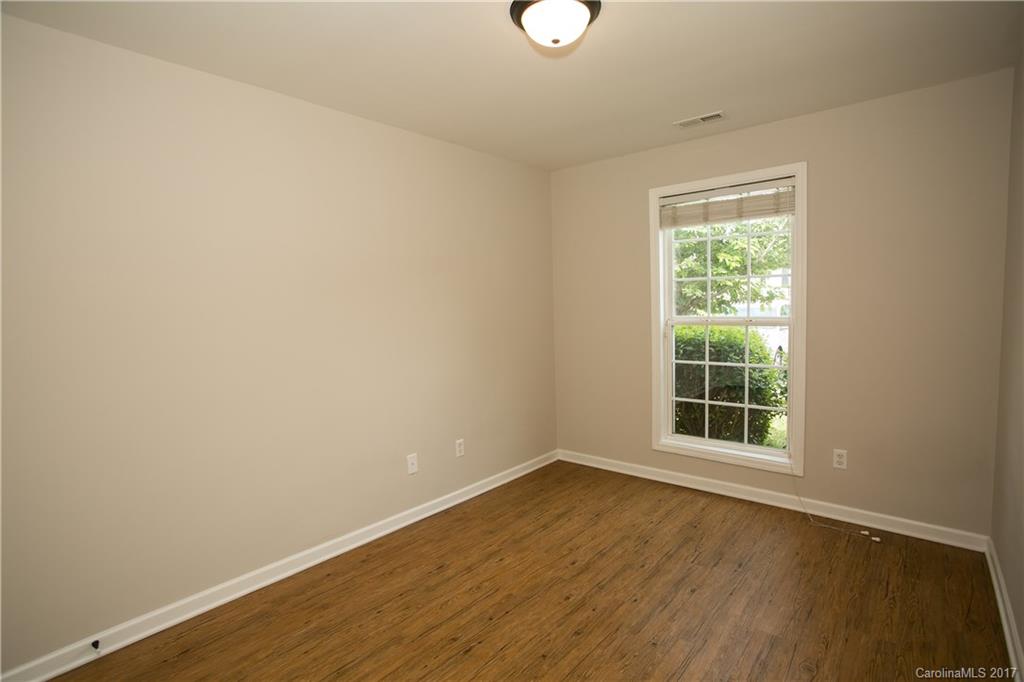 Steele Meadows - Residential