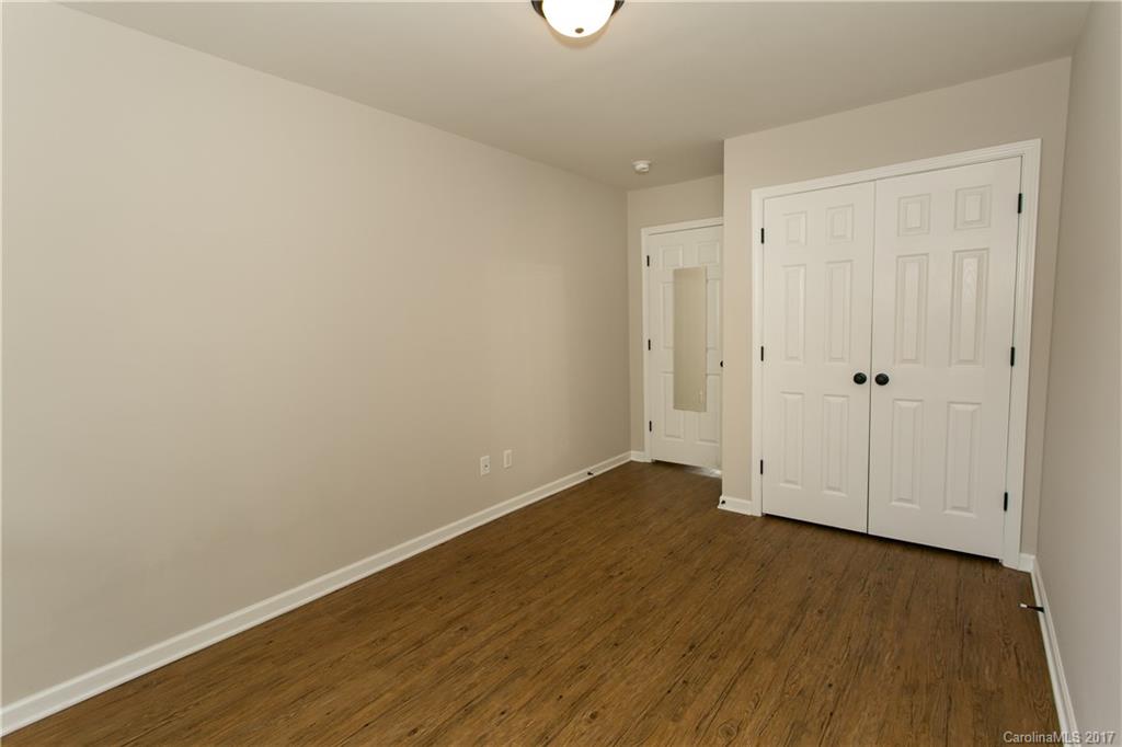 Steele Meadows - Residential