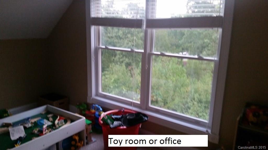 Liberty Hill Pointe - Residential