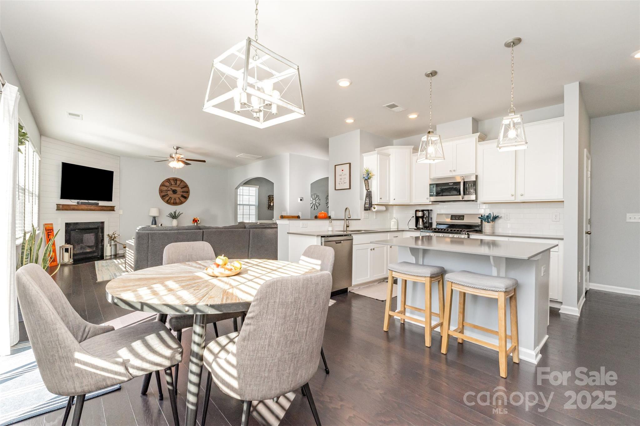 The Palisades - Residential