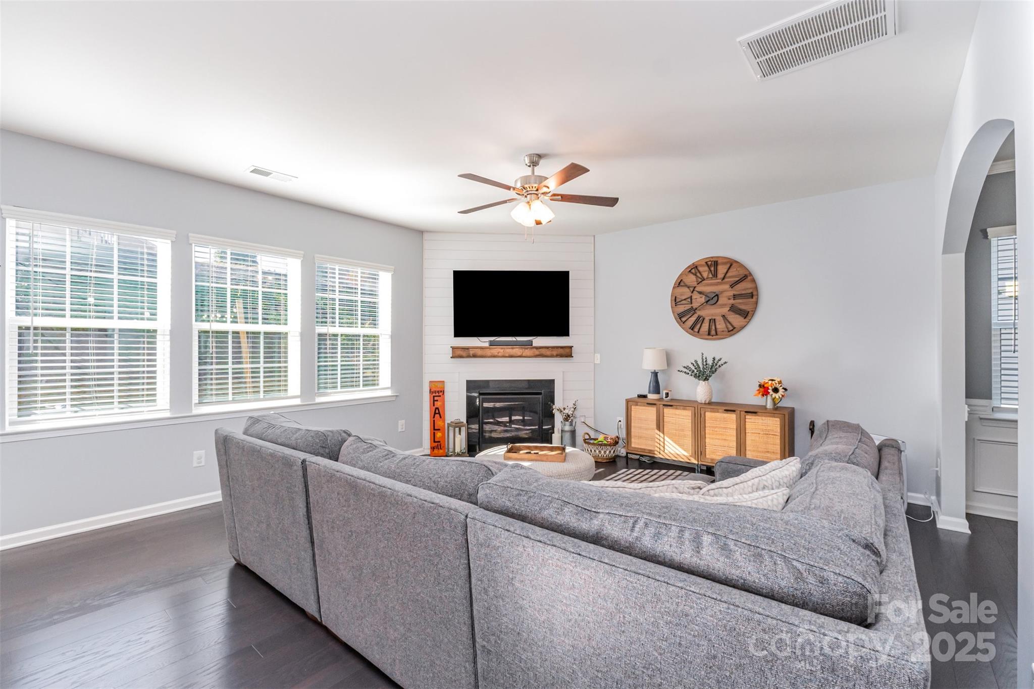 The Palisades - Residential