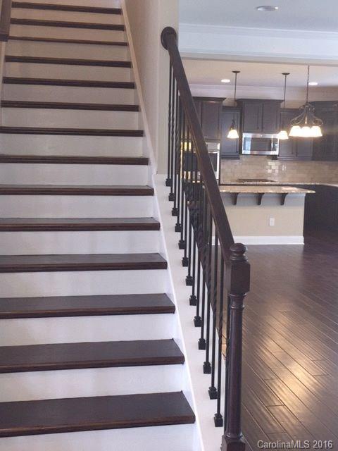 Lake Ridge - Residential