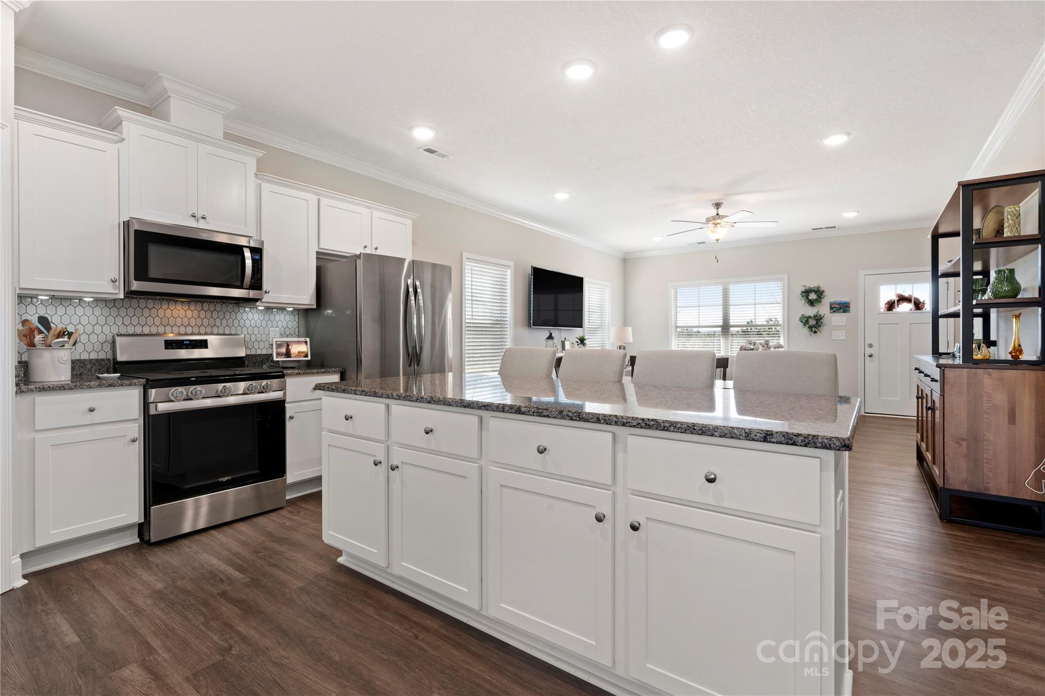 11249 Island View Lane