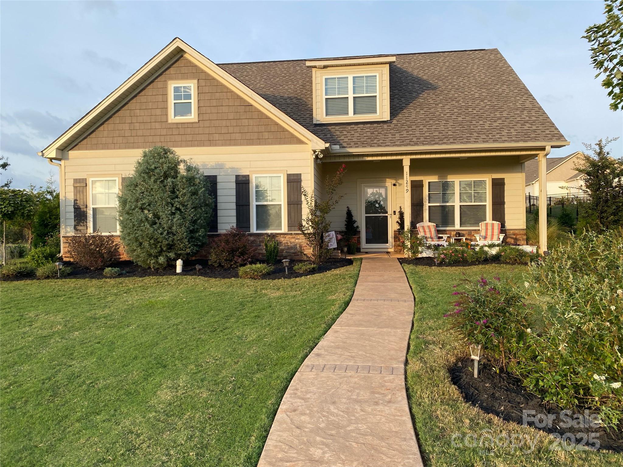 11249 Island View Lane