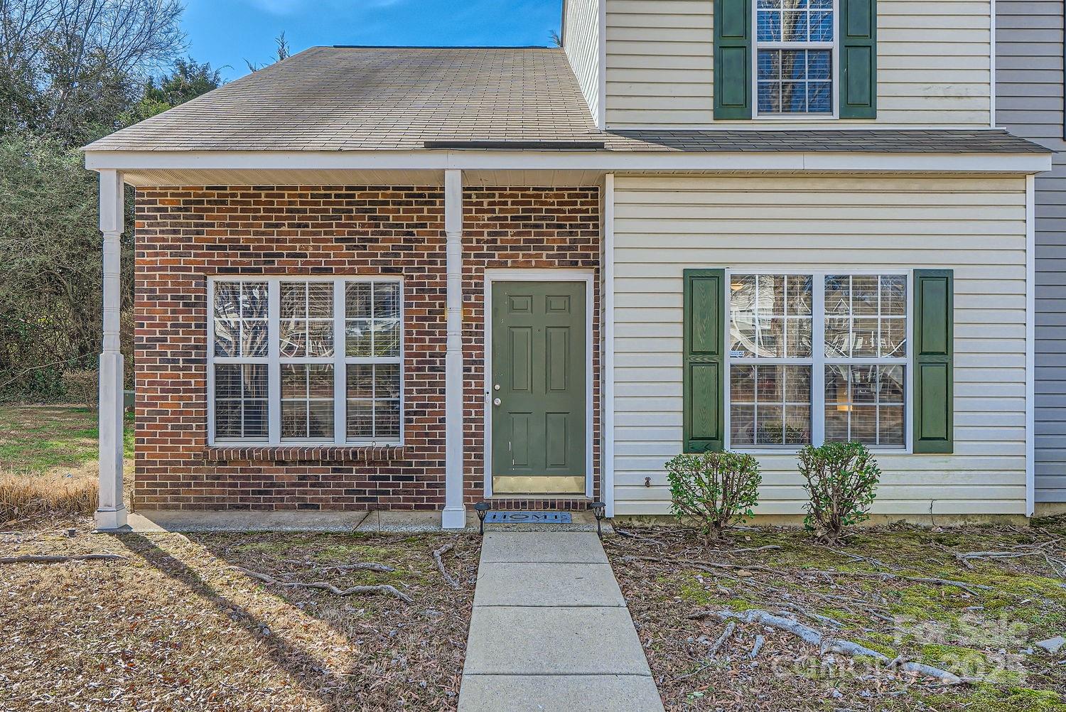 The Landing at Hickory Grove - Residential